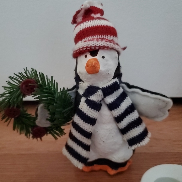 3 Christmas Decor Figurines Santa Penguin Bear Ceramic Candle Holder Vintage - Picture 4 of 5